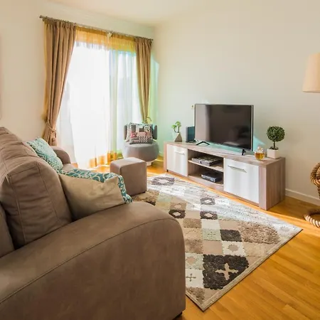 Rodamar Penthouse, By Pausa Apartment Funchal (Madeira)